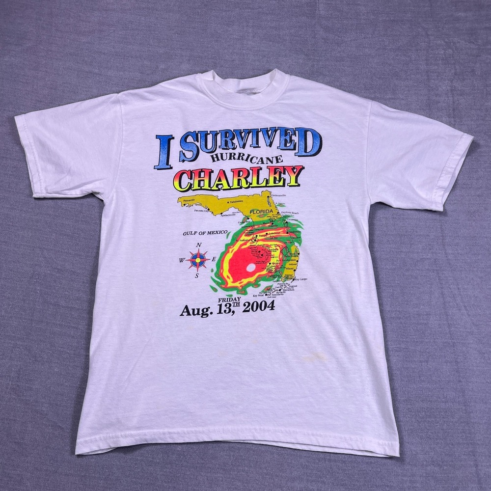 Vintage Gildan Mens White Graphic I Survived Hurricane Charley T-Shirt Size M